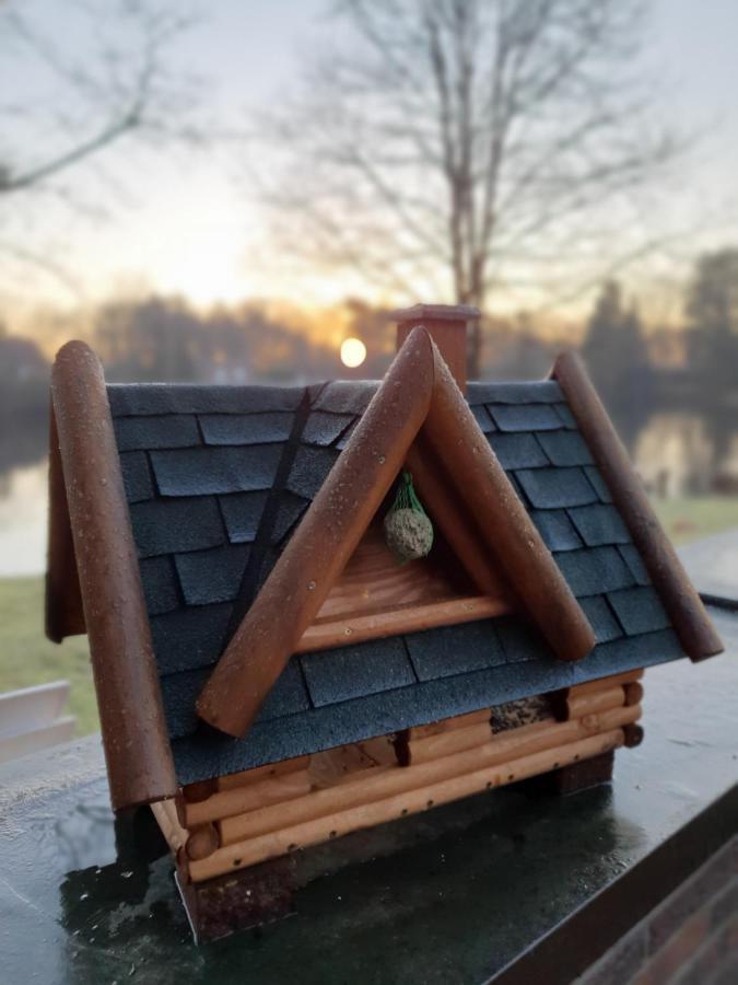 Ferienhaus Blauer See Mit Optionalem Hot-Tub Бокхорн Екстериор снимка